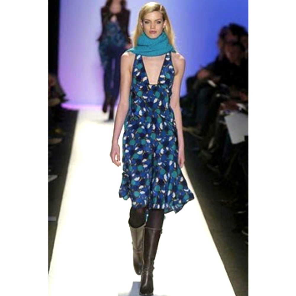 BCBG MAX AZRIA Dress size 0 Halter Silk Abstract Print Blue Turquoise Brown Y2K